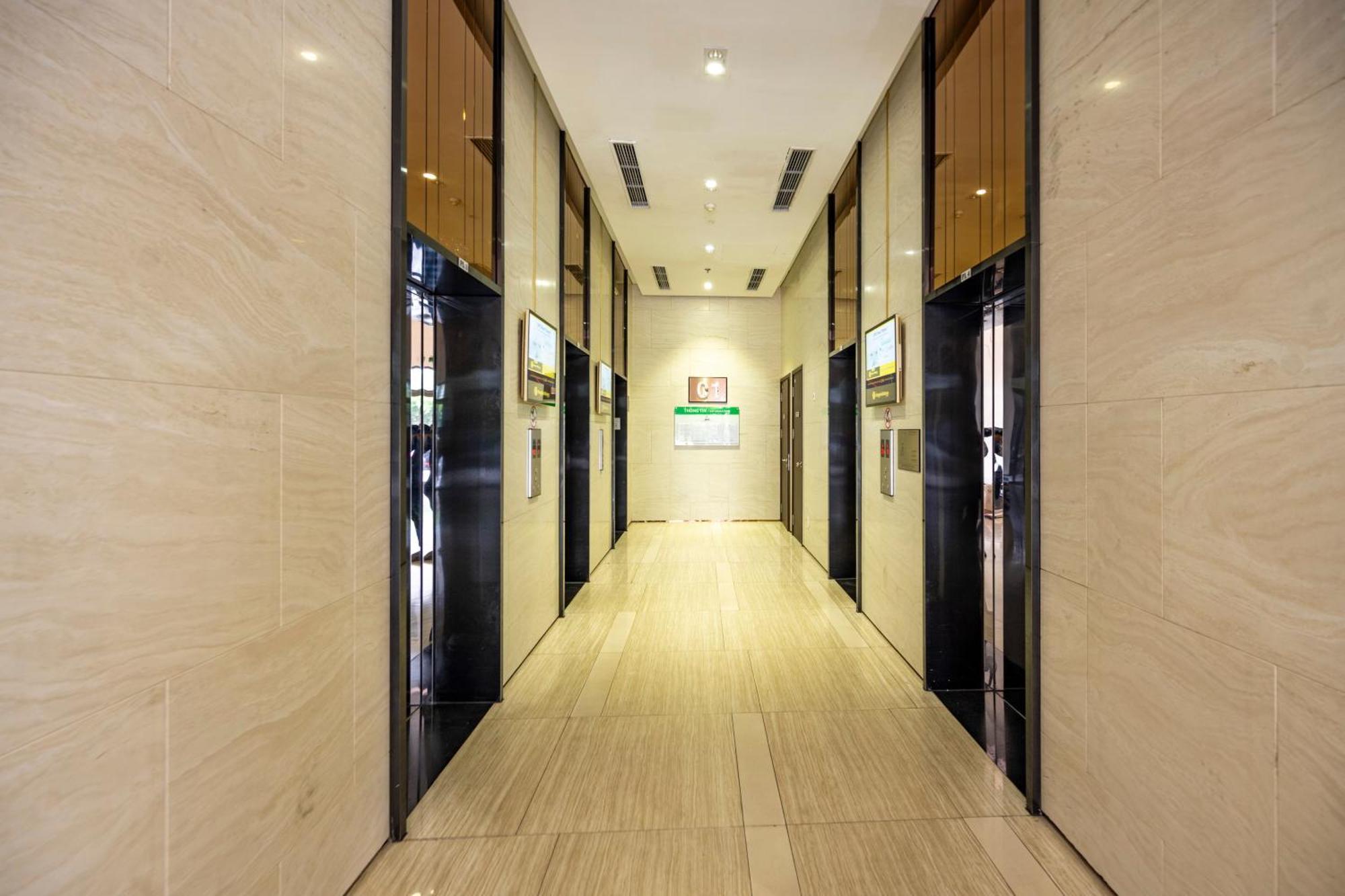 Sunrise City View Apartment , Near Lotte Mart Ho Chi Minh City Exterior photo